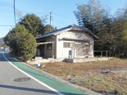 兵庫県三田市小野平屋住宅と広い土地　価格780万