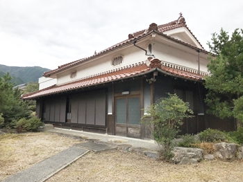 兵庫ちょっぴりポツンと的山小屋物件様お問い合わせで宜しくお願い致し